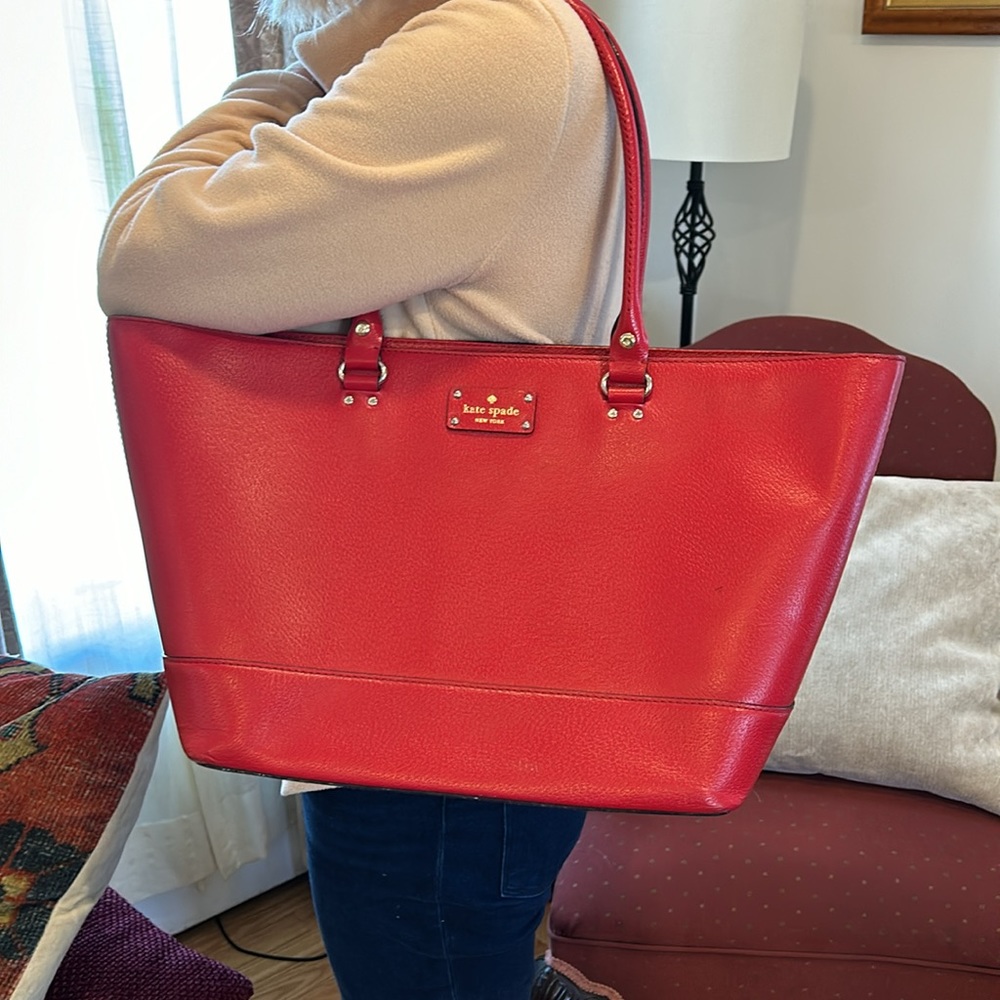 Red structured Kate Spade tote